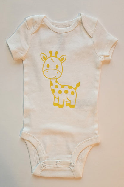BABY ONESIE Yellow Giraffe, Baby Boy, Newborn, Coming Home Outfit, Baby Shower Gift, Baby Bodysuit, New Baby, Baby Boy Gift, Bodysuit