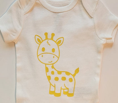 BABY ONESIE Yellow Giraffe, Baby Boy, Newborn, Coming Home Outfit, Baby Shower Gift, Baby Bodysuit, New Baby, Baby Boy Gift, Bodysuit