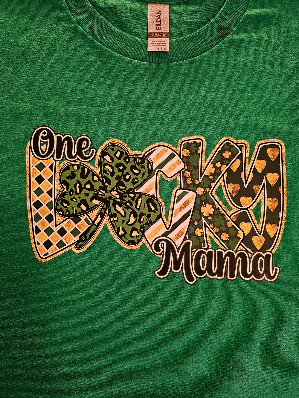 ONE LUCKY MAMA ST PATRICK'S DAY TSHIRT